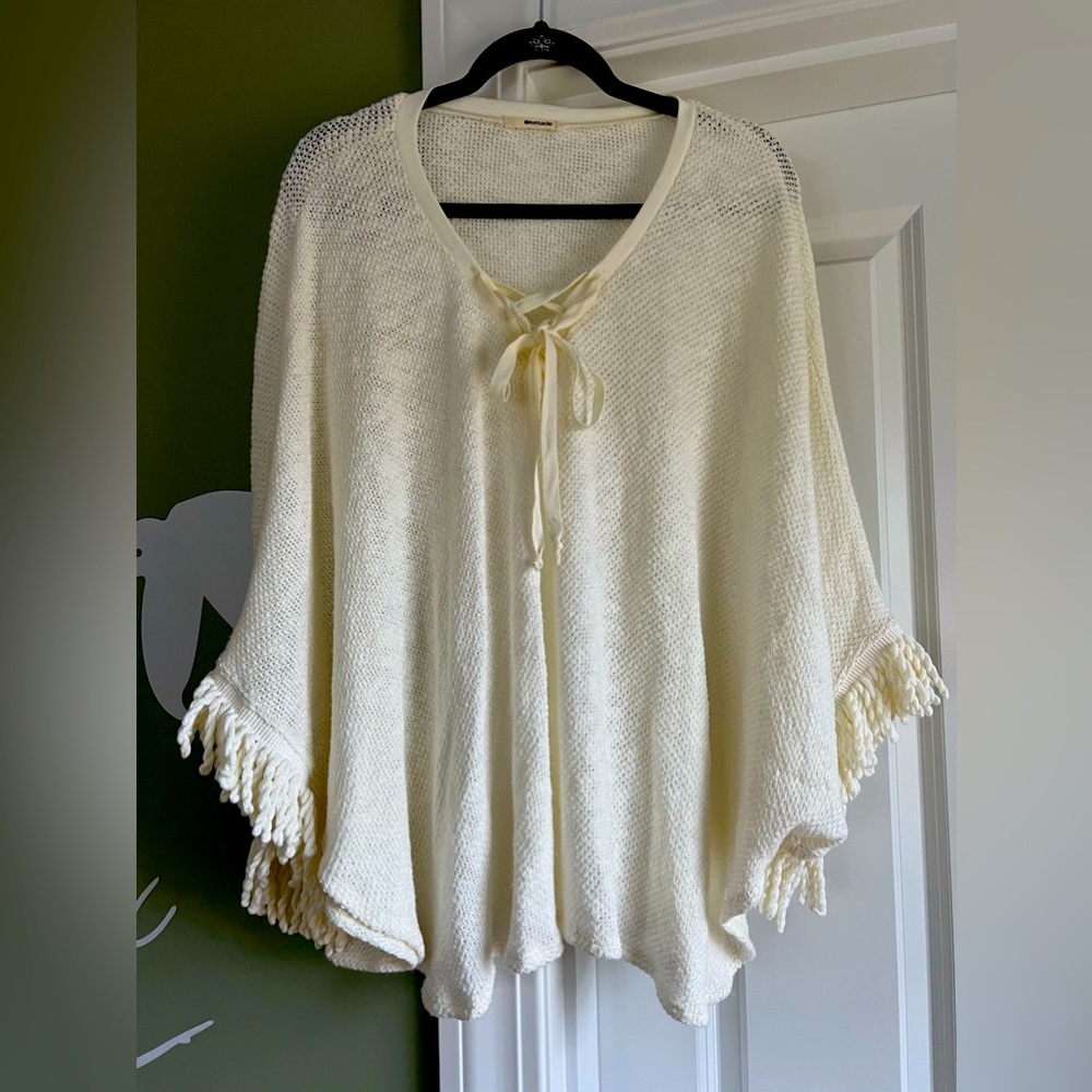 ZSUPPLY  cream poncho- one size fits most - (large)